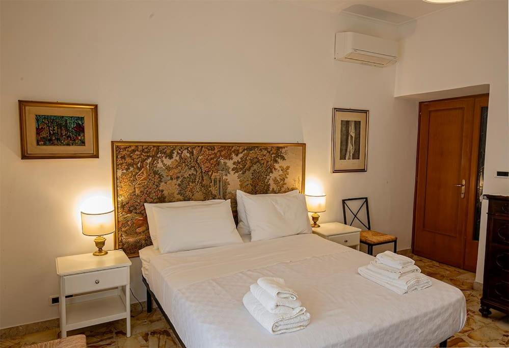Dimora Al Colosseo, 2 Bedrooms Roma Exterior foto